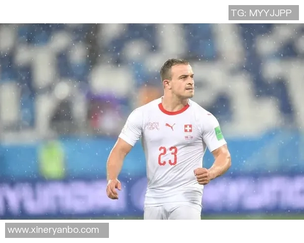 瑞典足球明星闪耀赛场引领球队征战欧洲赛场荣耀之路